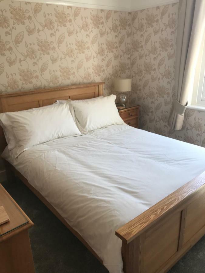 Вилла Seacroft Kingsdown  Экстерьер фото
